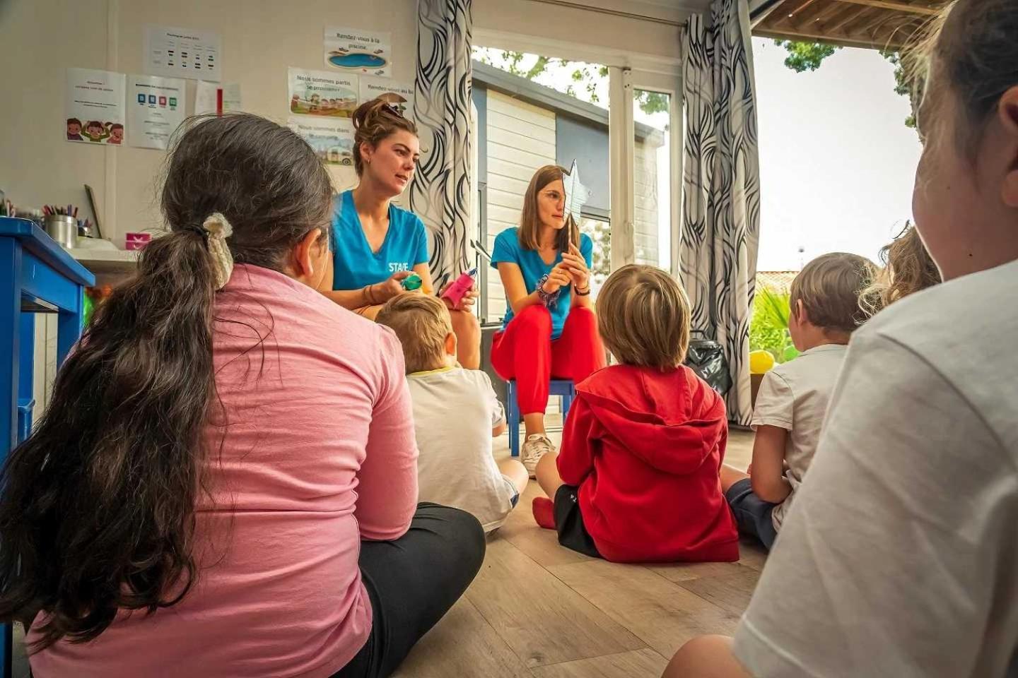 Camping 4 Etoiles - Parc Aquatique - Eei0Fi Saint-Georges-d’Oléron Kültér fotó